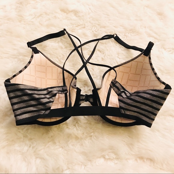 Victoria’s Secret Gray & Black Striped Uplift Semi Demi Strappy Bra Size 32D - Picture 5 of 7